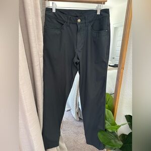 Lululemon Men’s ABC Classic-Fit 5 Pocket Pant
Warpstreme